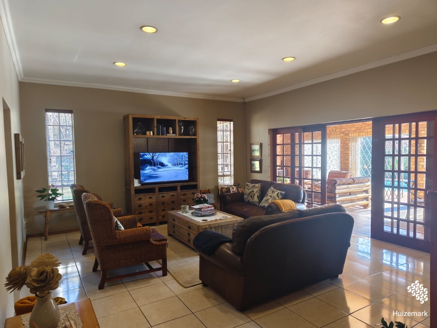 4 Bedroom Property for Sale in Vaalpark Free State
